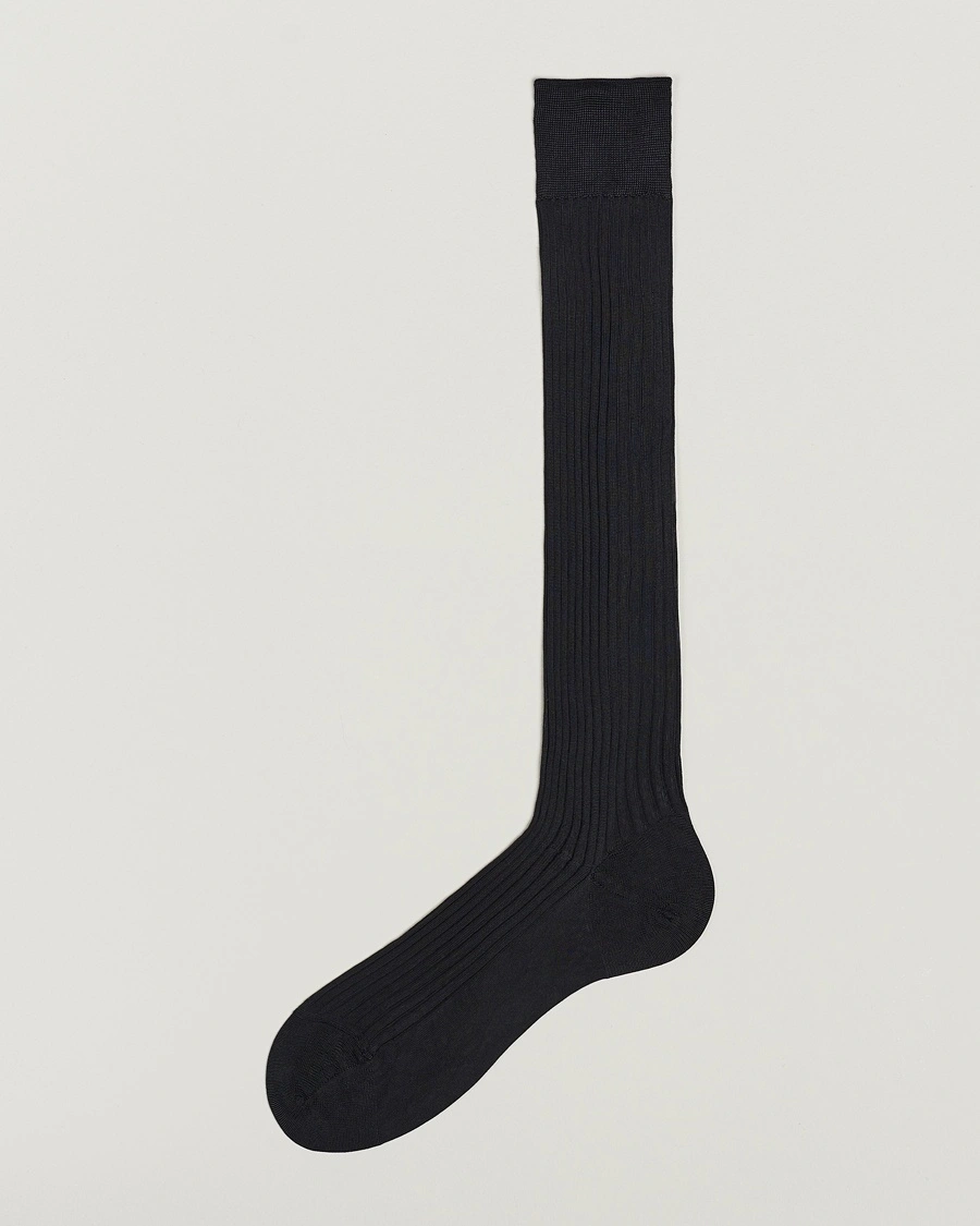 Pantherella Baffin Silk Long Sock Black – Schwarz