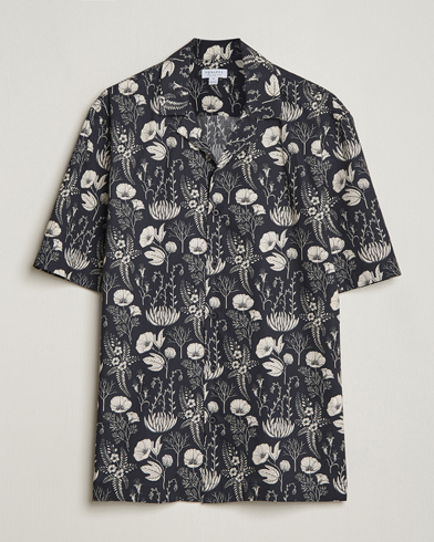 Herren | Sunspel | Sunspel | Katie Scott Short Sleeve Printed Resort Shirt Black