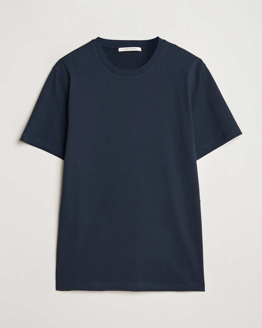 A Day's March Midweight T-Shirt Navy – Blau