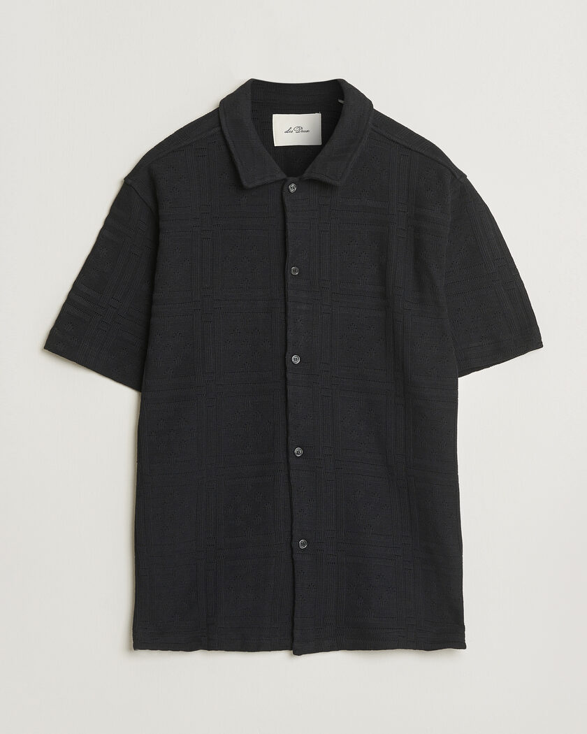 LES DEUX Hector Pointelle Short Sleeve Shirt Black – Schwarz