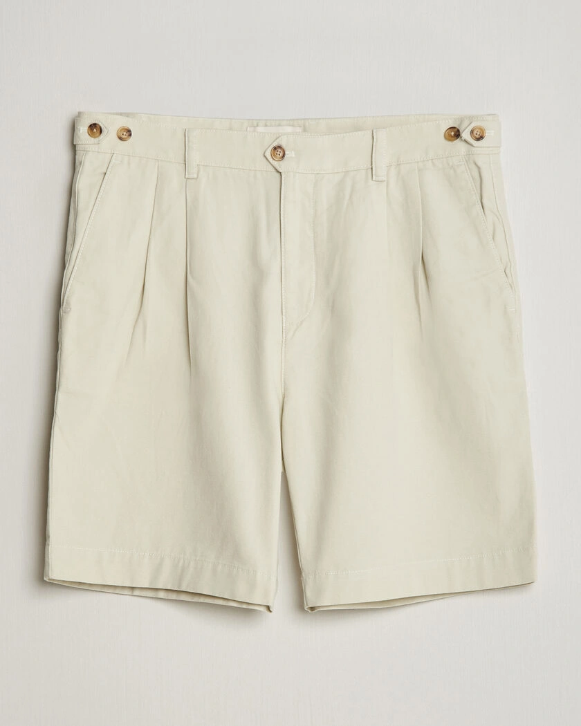 GANT Relaxed Light Canvas Pleated Shorts Sand – Beige