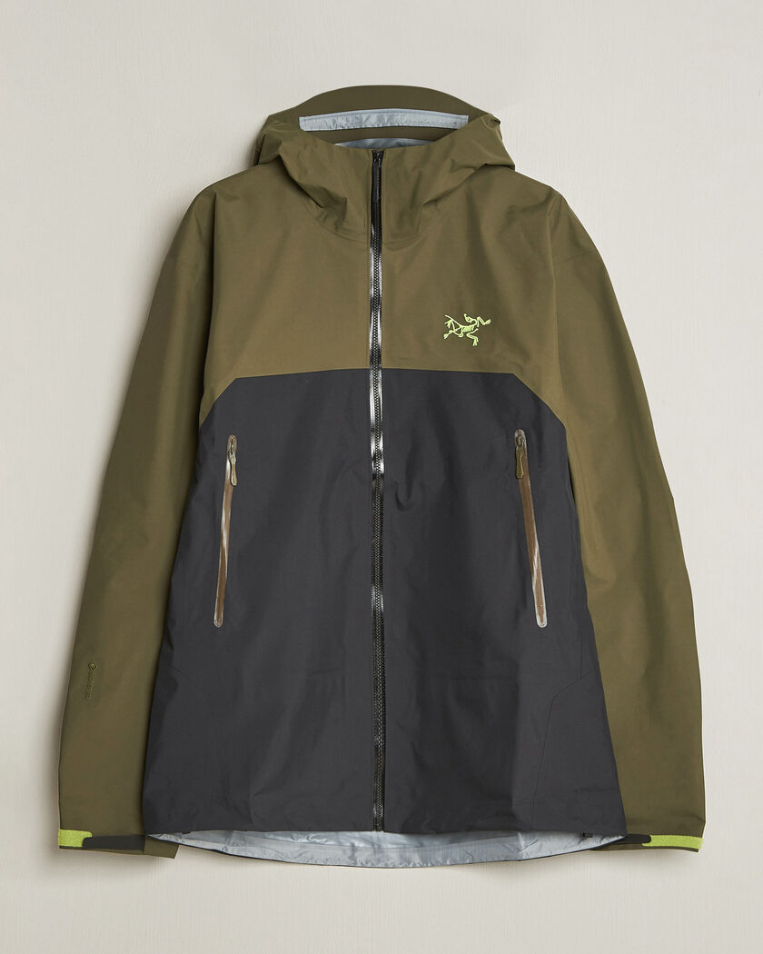 Arc'teryx Beta Gore-Tex Jacket Spotlight – Mehrfarbig