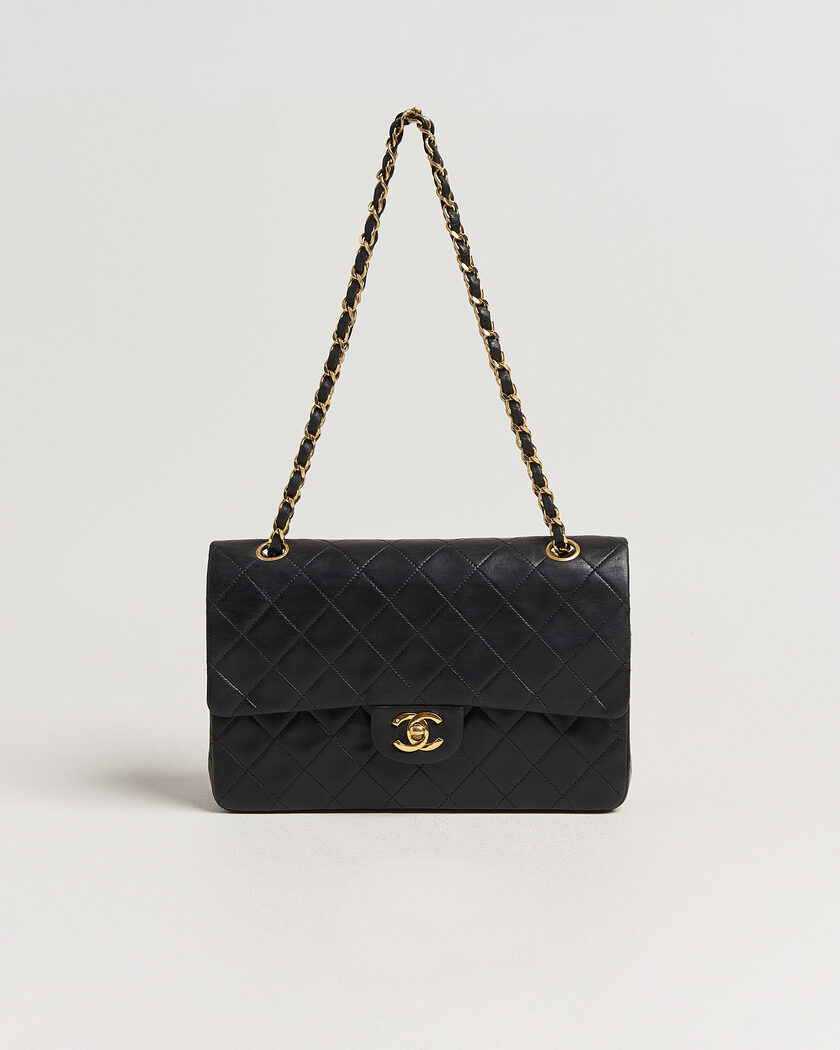 Chanel Pre-Owned Classic Medium Double Flap Bag Lambskin Black – Schwarz