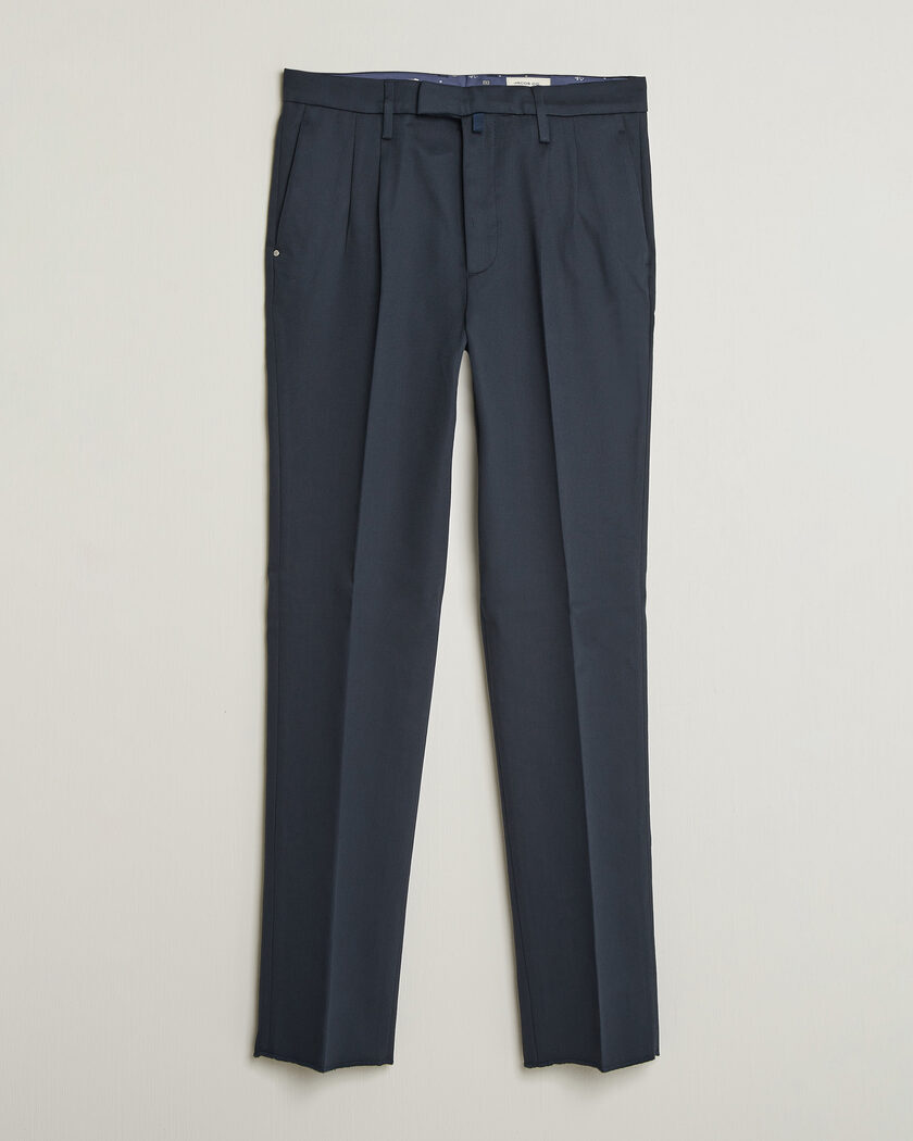 Jacob Cohën Lucas Pleated Cotton Gabardine Trousers Navy – Blau