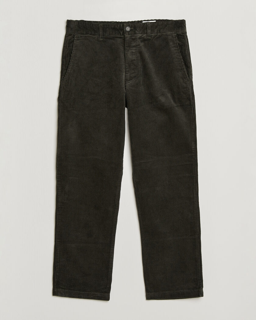 NN07 Aden Regular Fit Corduroy Chinos Dark Army – Grün