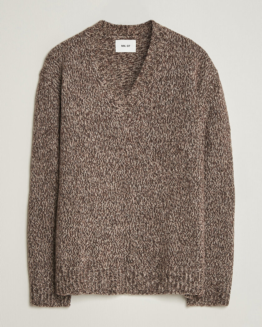 NN07 Flint Wool Knitted V-Neck Deep Truffle – Braun