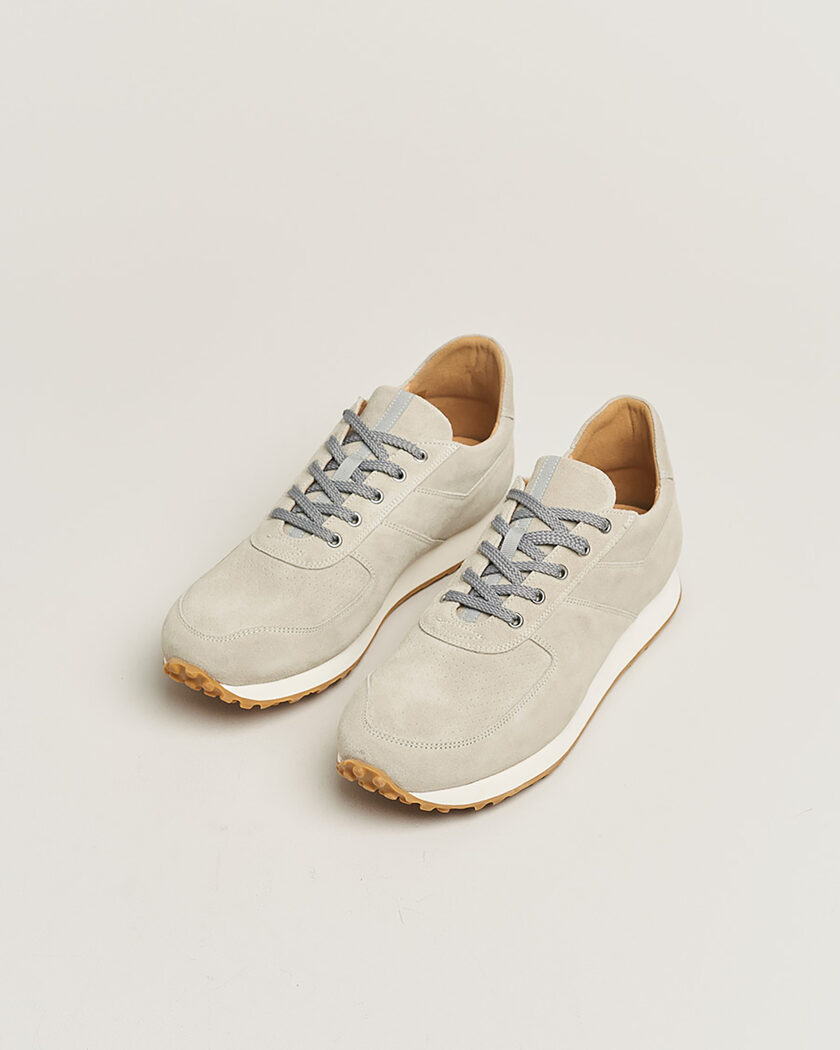 C.QP Stride Suede Running Sneaker Ghost – Grau