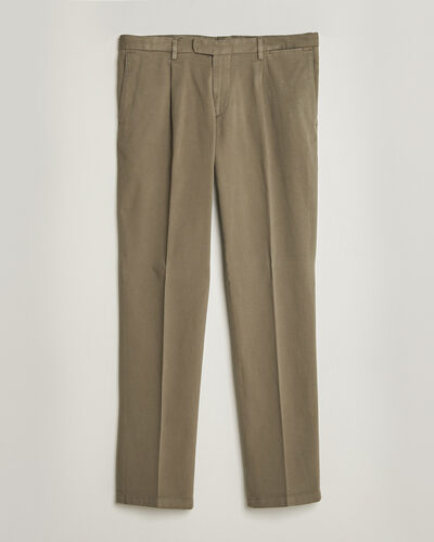 Boglioli Pleated Cotton Twill Chinos Olive