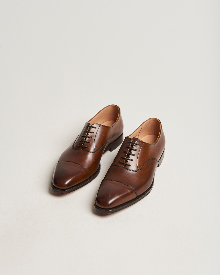Herren | Handgefertigte Schuhe | Crockett & Jones | Hallam Oxford Dark Brown Calf