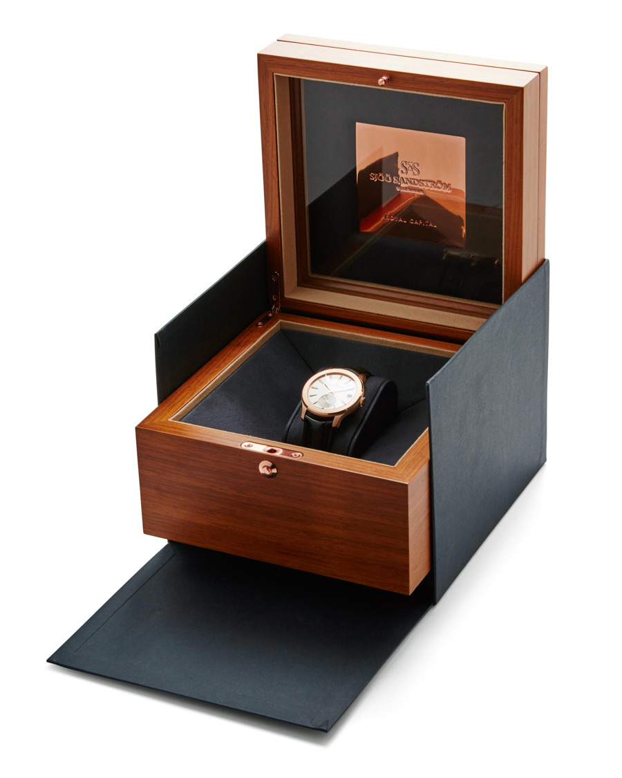 Herren | Sjöö Sandström Royal Capital AU-1740-1 Limited Edition Black Alligator | Sjöö Sandström | Royal Capital AU-1740-1 Limited Edition Black Alligator