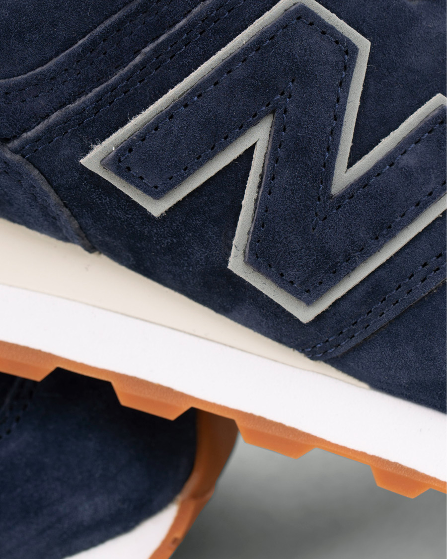 Herren | New Balance 574 Running Sneaker Navy Suede | New Balance | 574 Running Sneaker Navy Suede