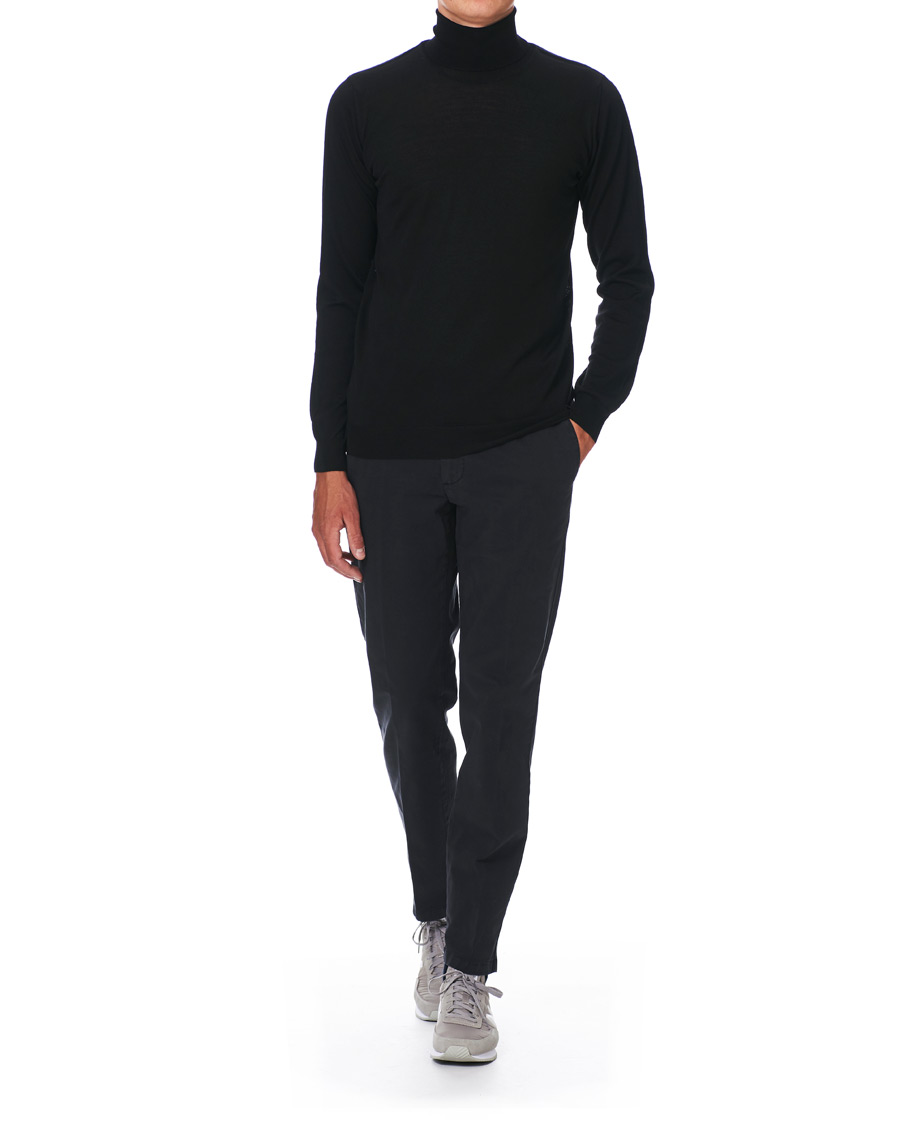 Herren | Pullover | Oscar Jacobson | Cole Extra Fine Merino Rollneck Black