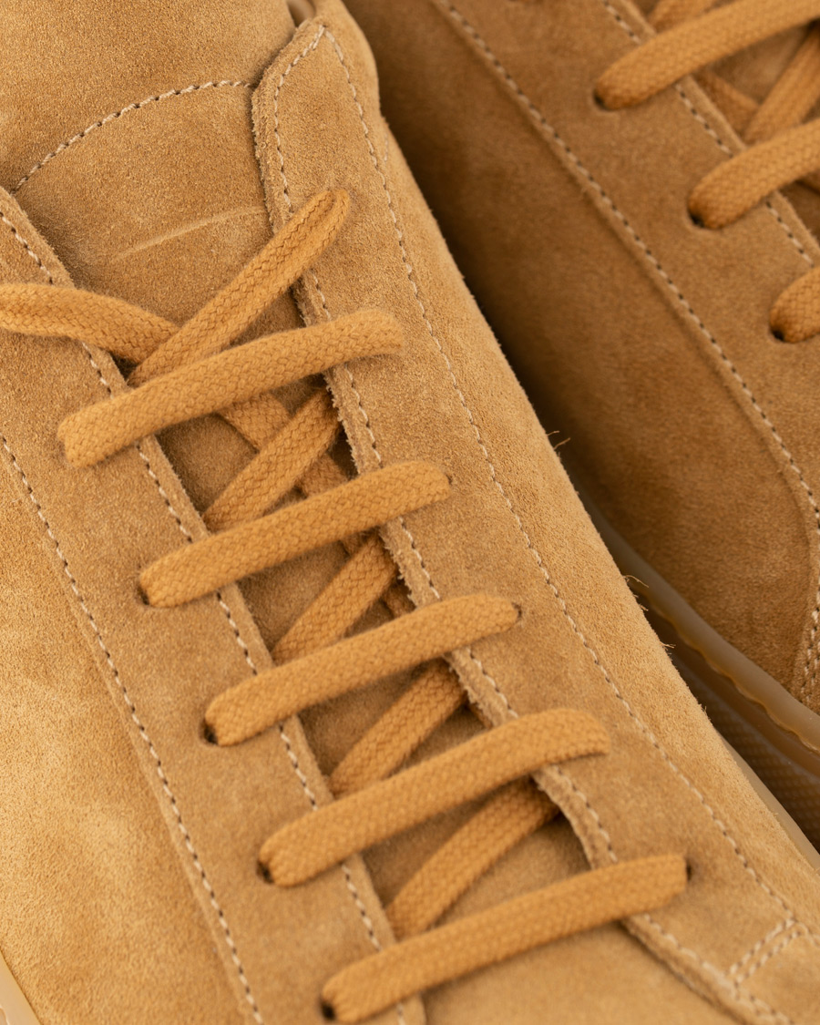 Herren | Common Projects Original Achilles Leather Sneakers Beige Suede | Common Projects | Original Achilles Leather Sneakers Beige Suede