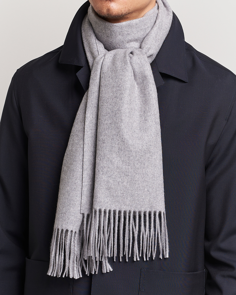 Herren | Piacenza Cashmere Cashmere Scarf Light Grey | Piacenza Cashmere | Cashmere Scarf Light Grey