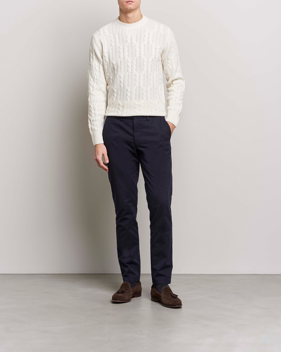 Herren | Hosen | Oscar Jacobson | Danwick Side Adjusters Chino Navy