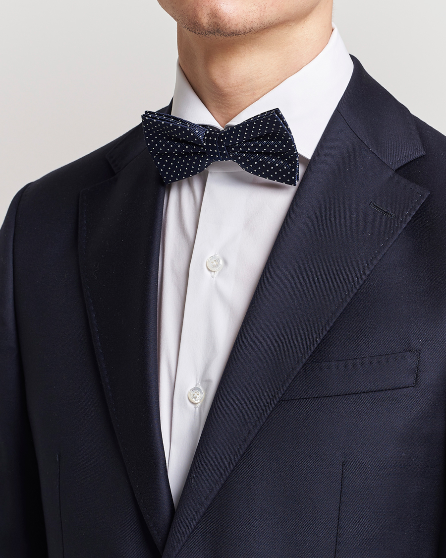 Herren | Amanda Christensen Micro Dot Pre Tie Silk Navy | Amanda Christensen | Micro Dot Pre Tie Silk Navy