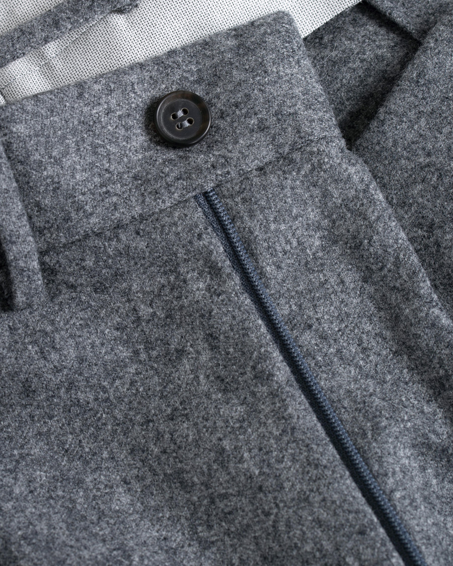 Herren | Hosen | Berg&Berg | Arnold Pleated Side Adjuster Flanell Trousers Mid Grey