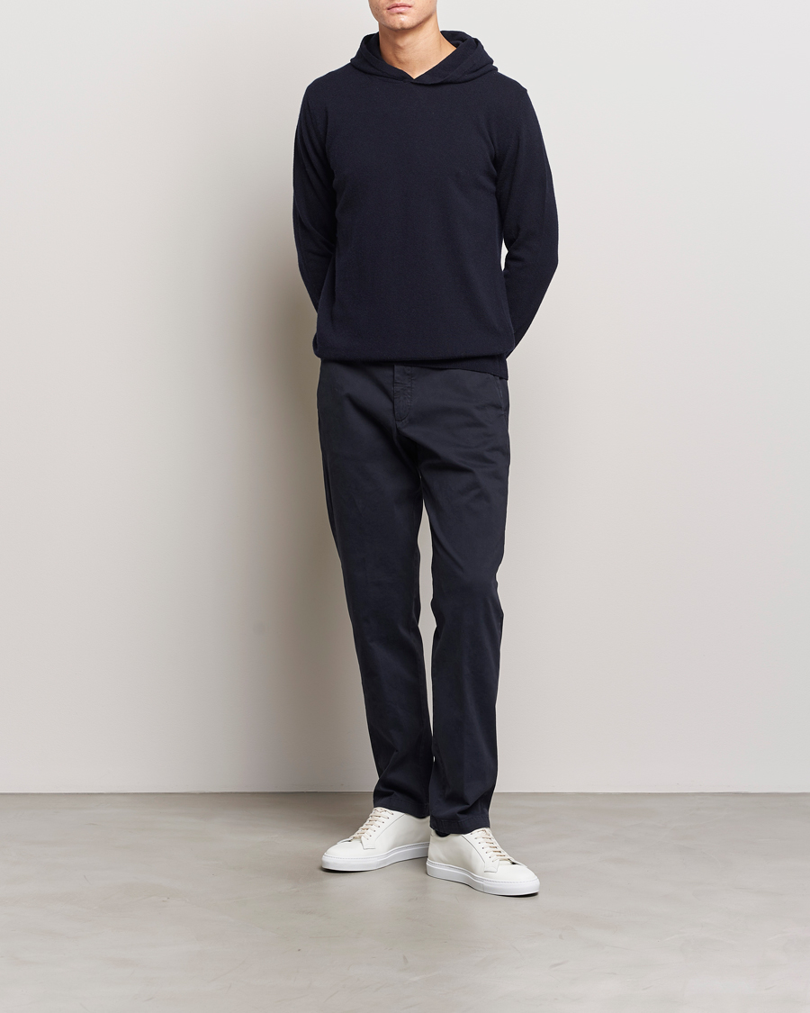 Herren | Pullover | Oscar Jacobson | Pascal Wool/Cashmere Hoodie Navy