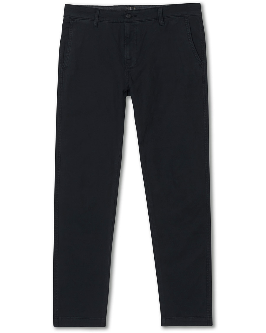 Herren | Hosen | Levi's | Garment Dyed Stretch Chino Mineral Black
