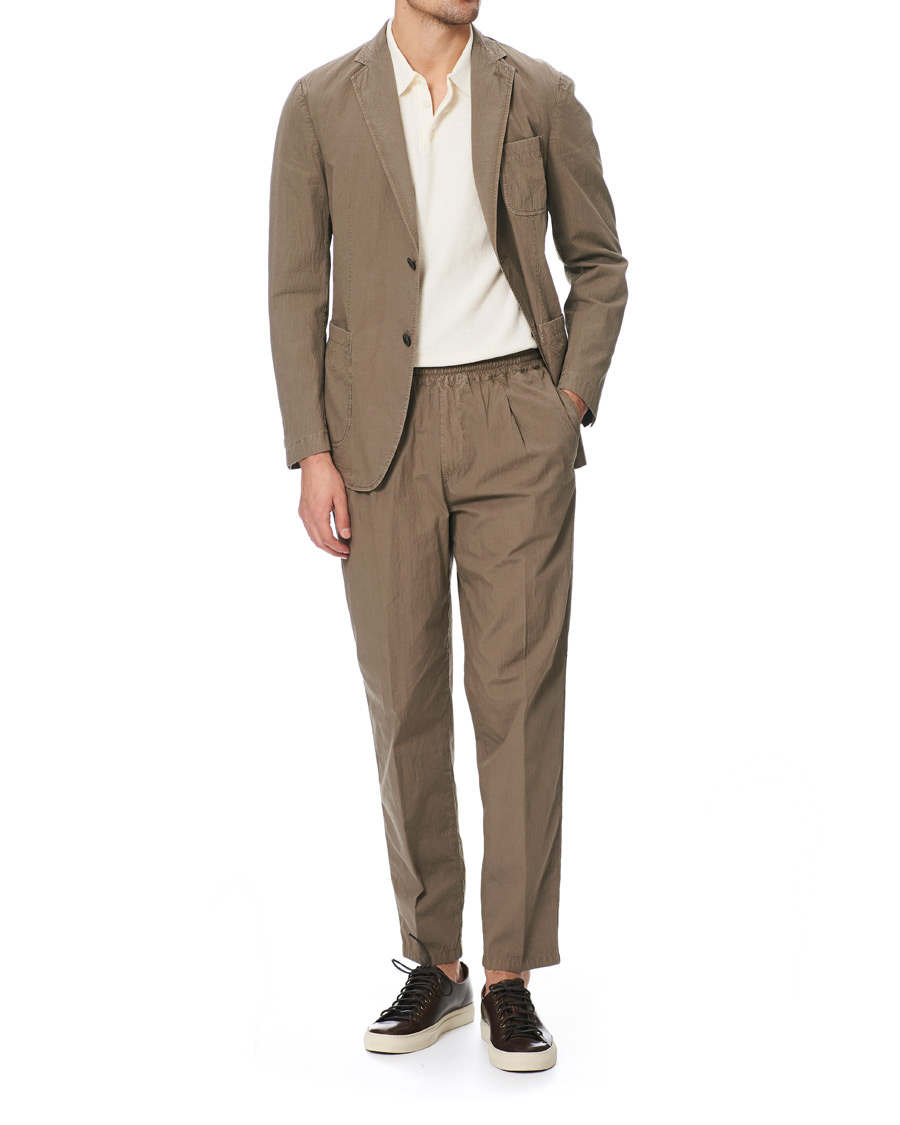 Herren | Hosen | The Gigi | Soft Seersucker Drawstring Trousers Olive
