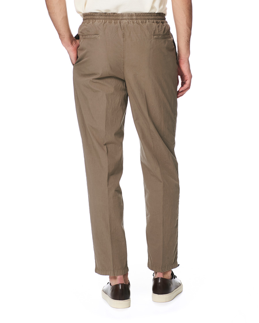 Herren | Hosen | The Gigi | Soft Seersucker Drawstring Trousers Olive