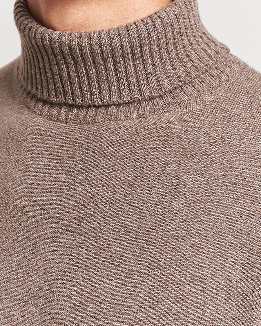 Herren | Pullover | Oscar Jacobson | Salim Wool/Cashmere Rollneck Light Brown