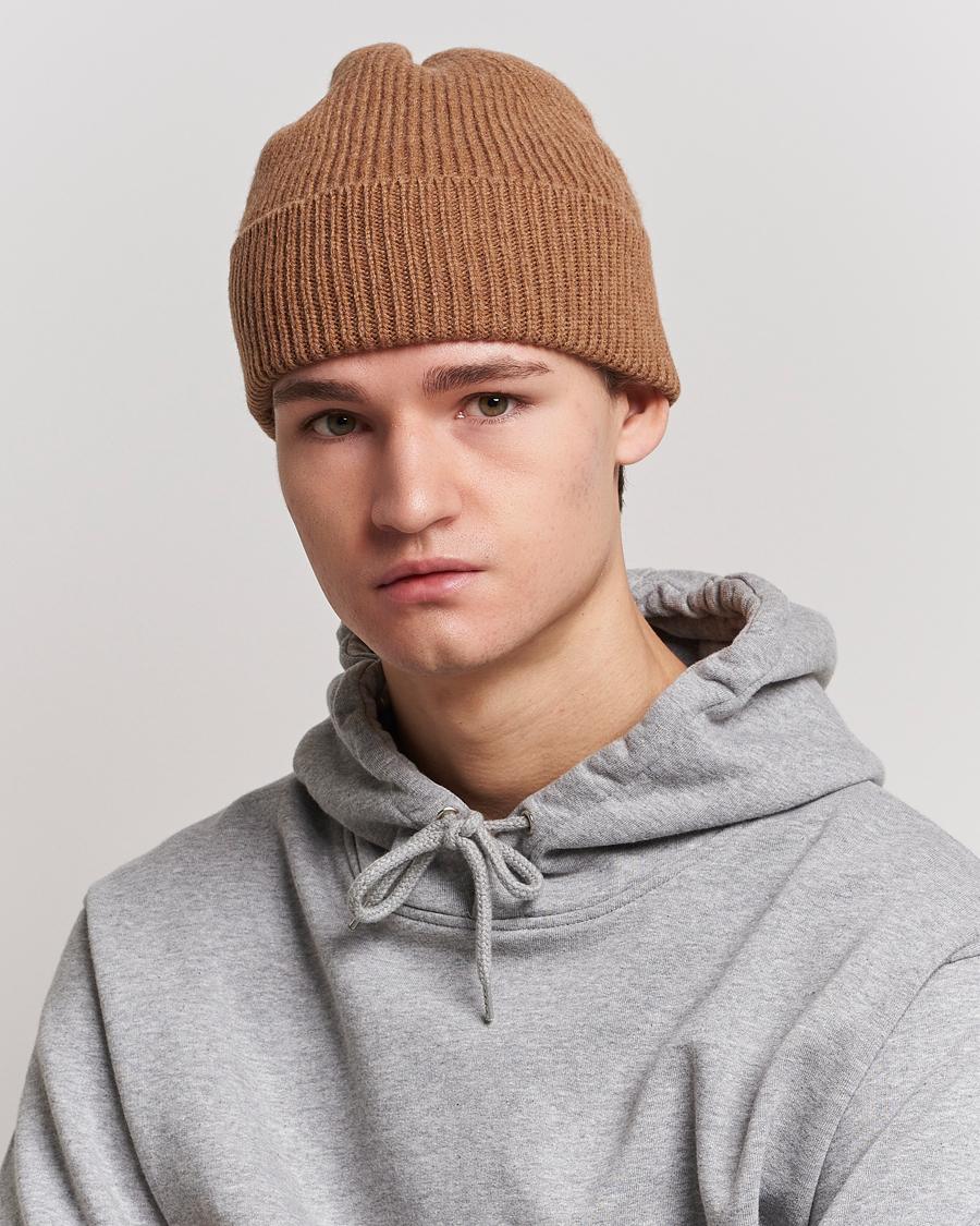 Herren | Colorful Standard Merino Wool Beanie Sahara Camel | Colorful Standard | Merino Wool Beanie Sahara Camel