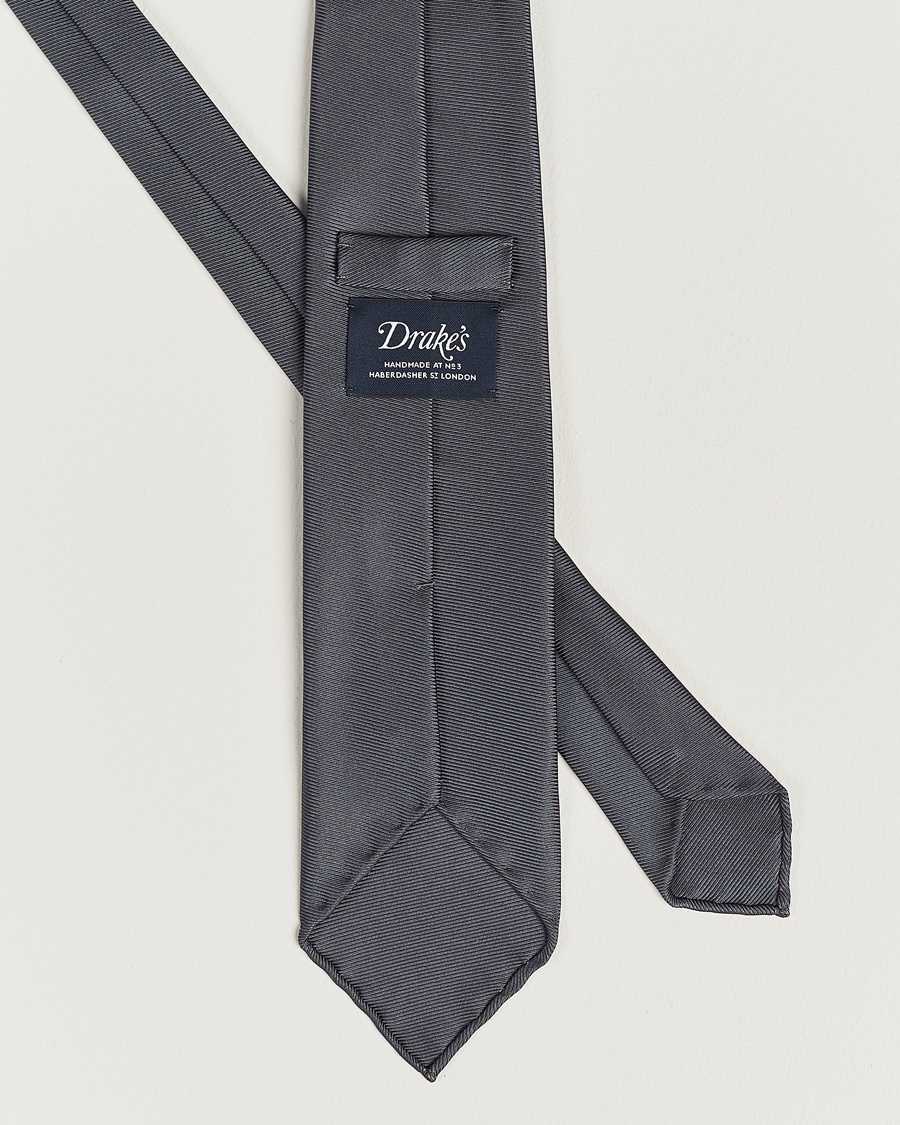 Herren | Drake's Handrolled Woven Silk 8 cm Tie Grey | Drake's | Handrolled Woven Silk 8 cm Tie Grey