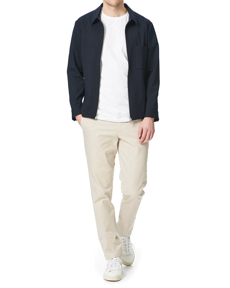 Herren | Hosen | J.Lindeberg | Chaze Super Satin Strech Chinos Sand Grey