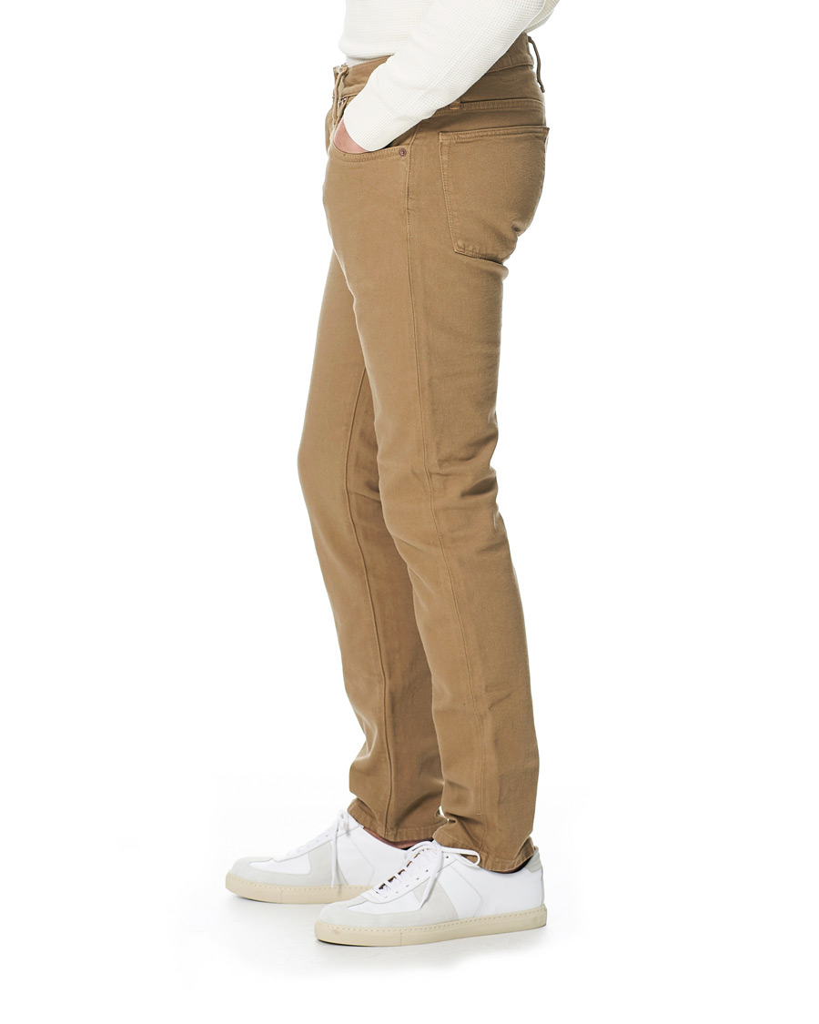 Herren | Jeans | C.O.F. Studio | M7 Tapered Organic Cotton Stretch Jeans Khaki Beige