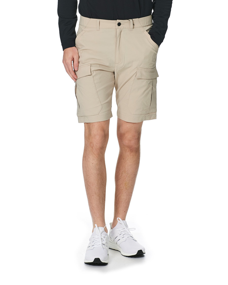 Herren | Shorts | Peak Performance | Moment Cargo Shorts Celsian Beige