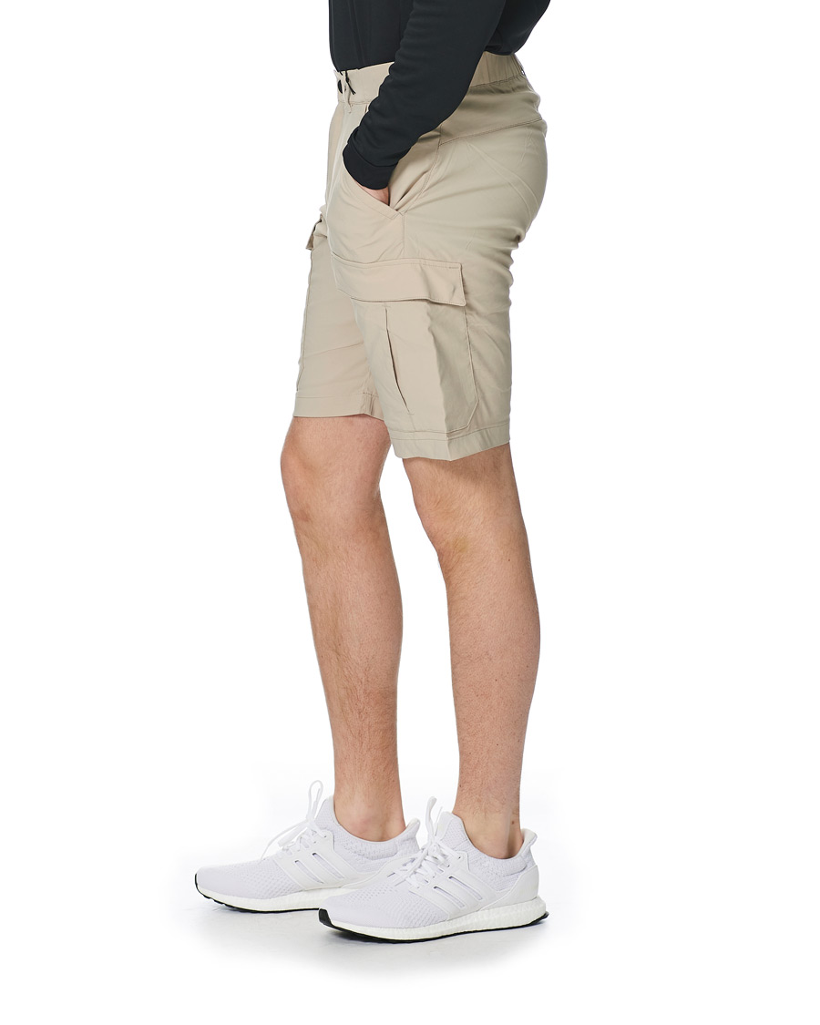 Herren | Shorts | Peak Performance | Moment Cargo Shorts Celsian Beige
