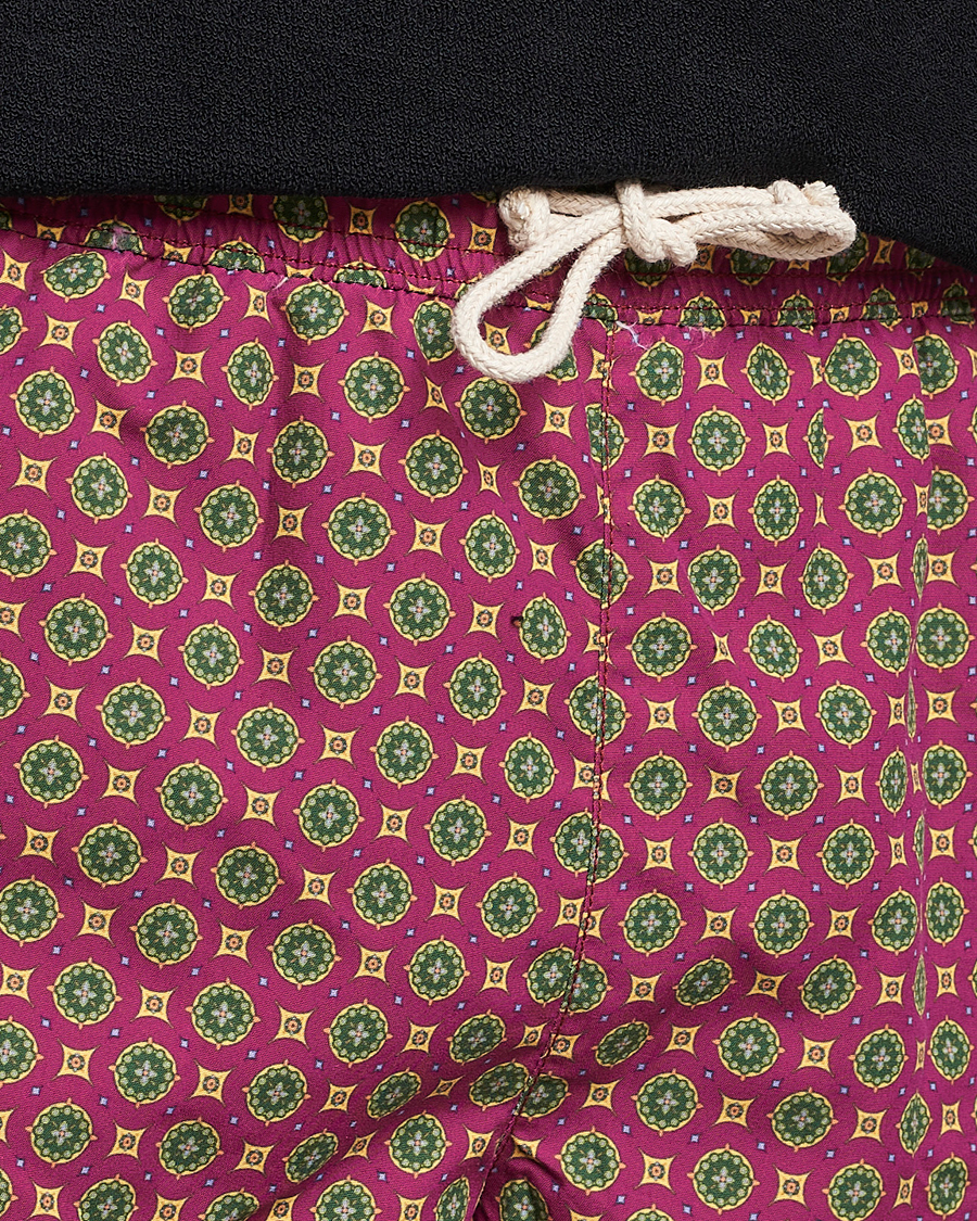 Herren | Badehosen | Ripa Ripa | Nicola Radano Colab Printed Swimshorts Bordeaux