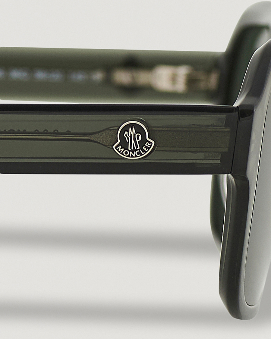 Herren | Moncler Lunettes Icebridge Sunglasses Shiny Dark Green/Green Mirror | Moncler Lunettes | Icebridge Sunglasses Shiny Dark Green/Green Mirror