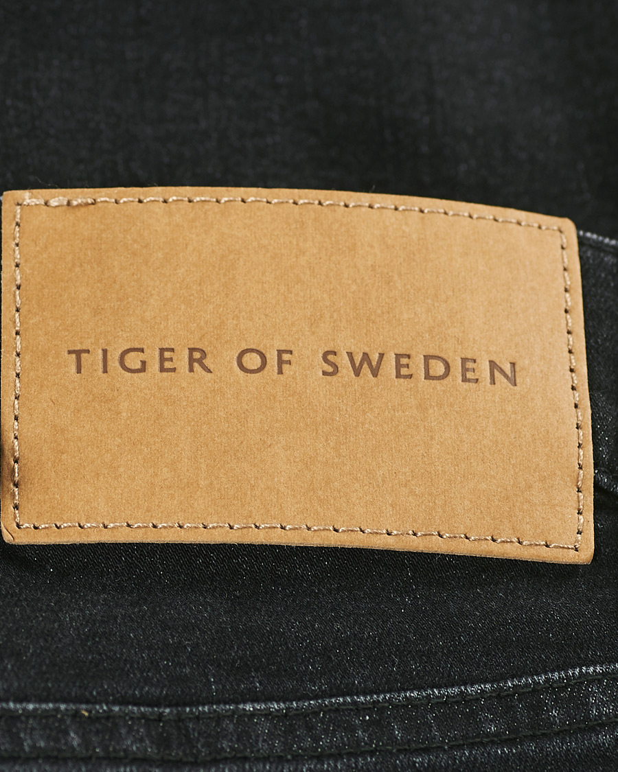 Herren | Jeans | Tiger of Sweden | Leon Superstretch Jeans Black Lead