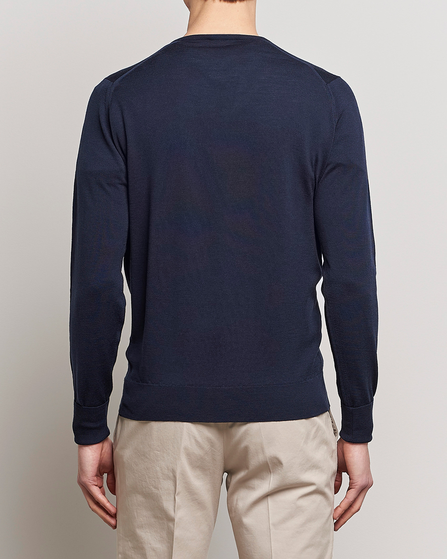 Herren | Pullover | John Smedley | Bobby Extra Fine Merino V-Neck Pullover Midnight