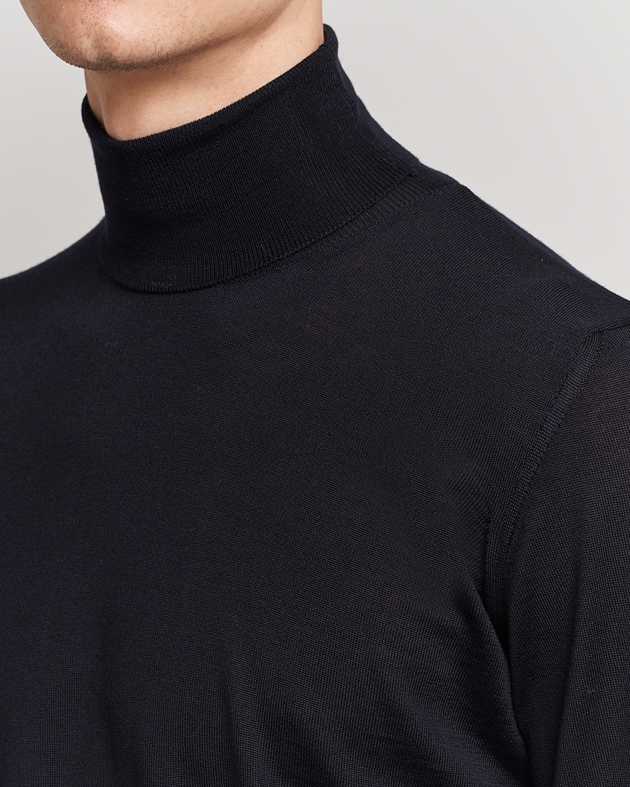 Herren | Pullover | Oscar Jacobson | Cole Extra Fine Merino Rollneck Navy