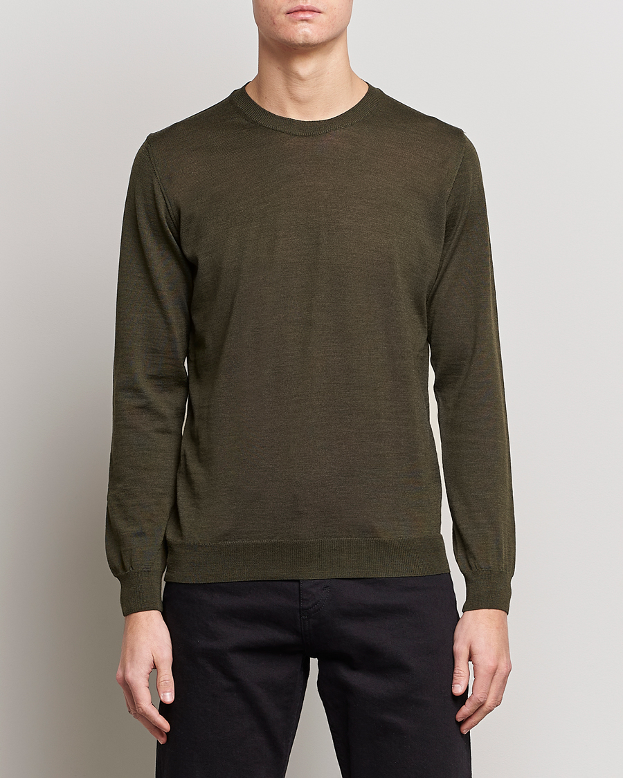 Herren | Pullover | Oscar Jacobson | Custer Extra Fine Merino Crew Neck Green