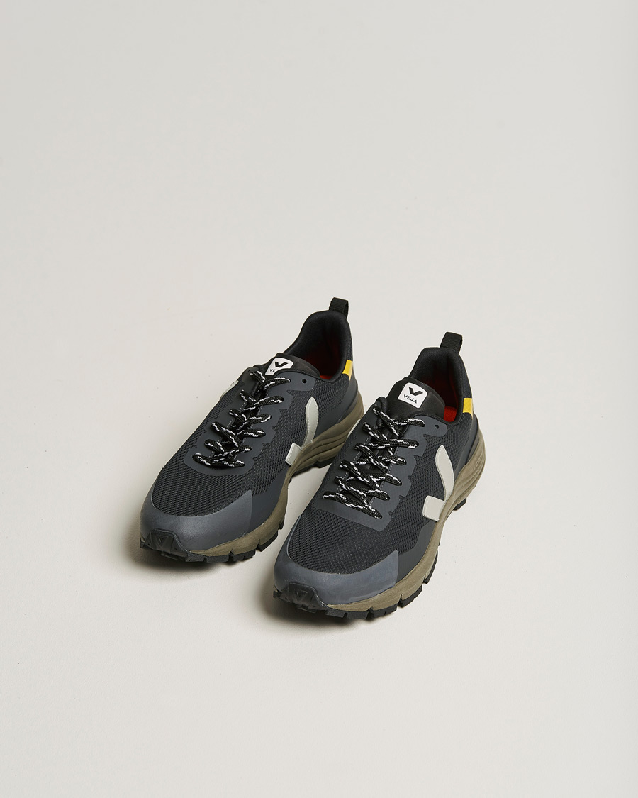Herren | Schwarze Sneakers | Veja | Dekkan Vibram Running Sneaker Black Oxford/Grey Tonic
