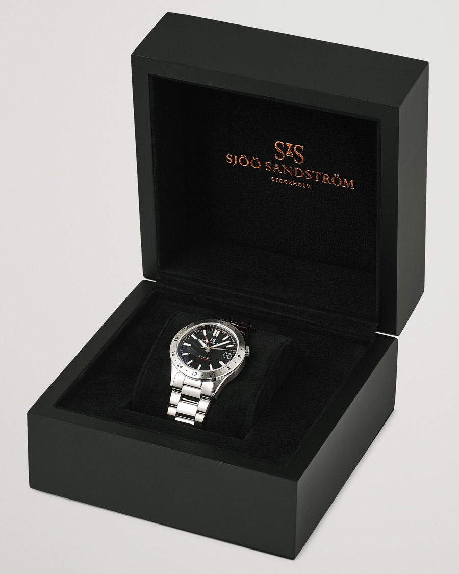 Herren | Sjöö Sandström Royal Steel Worldtimer 36mm Black with Steel | Sjöö Sandström | Royal Steel Worldtimer 36mm Black with Steel
