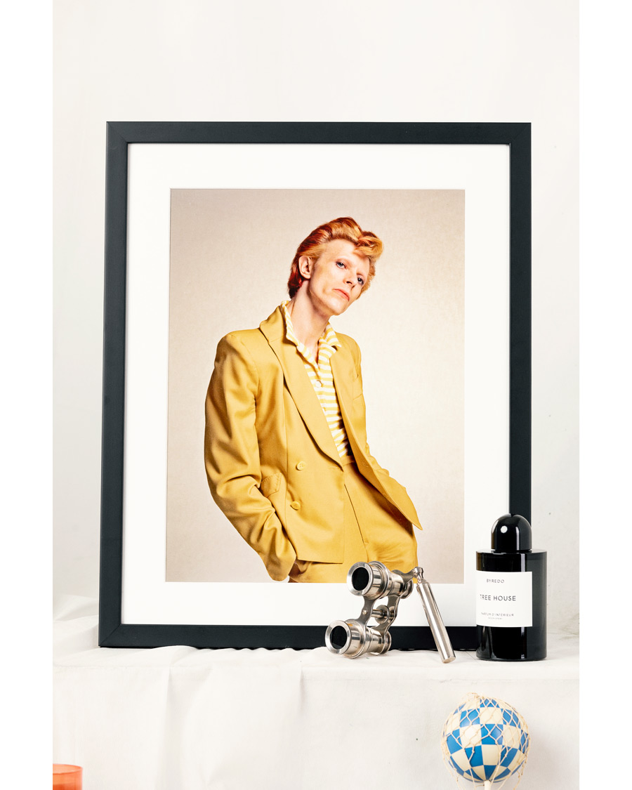 Herren | Geschenkideen zu Weihnachten | Sonic Editions | Framed David Bowie In Yellow Suit