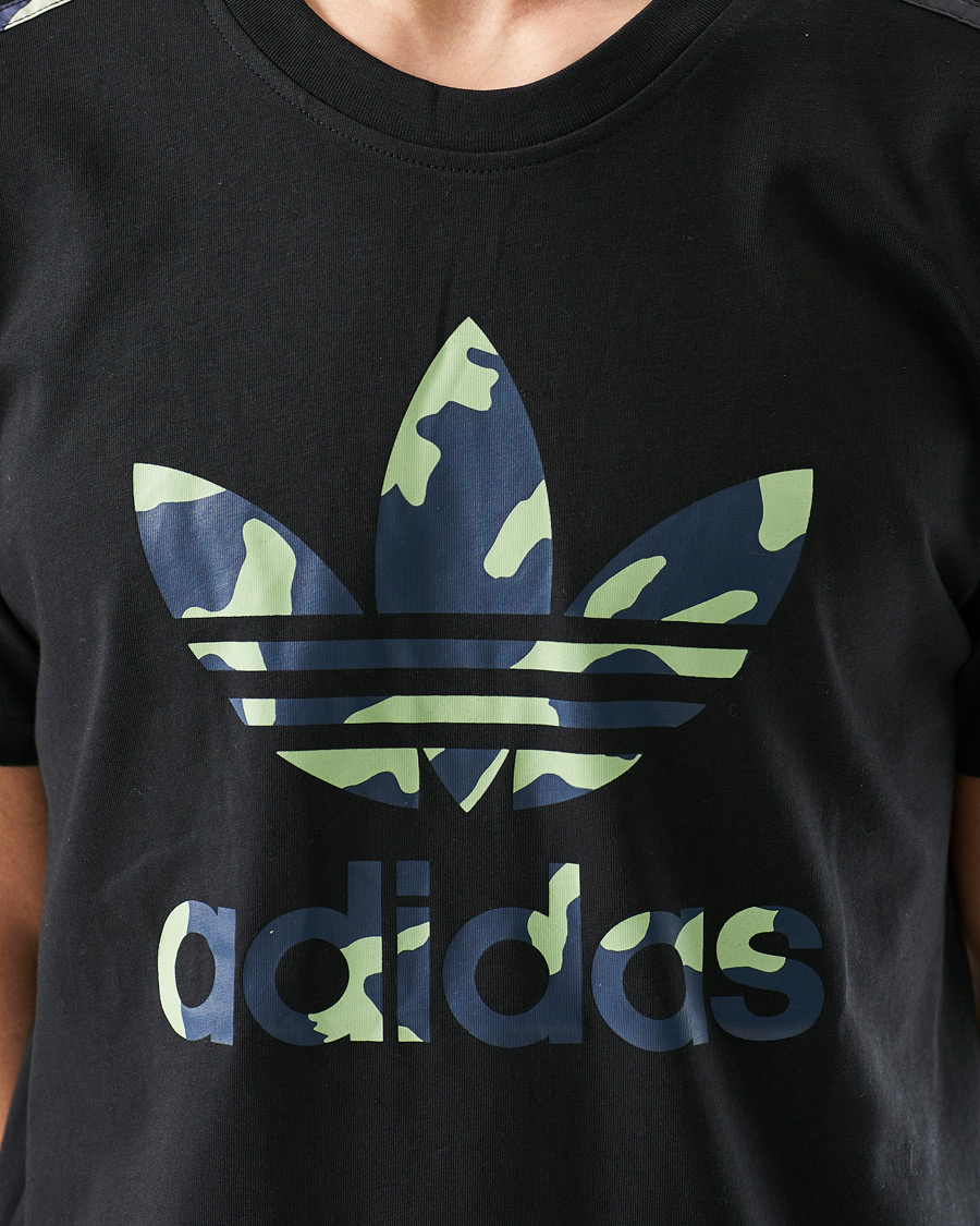Herren | T-Shirts | adidas Originals | Camo Infill Tee Black