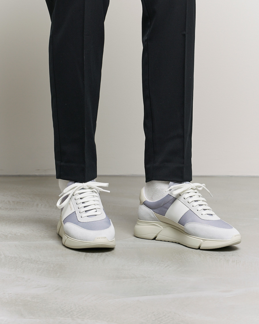 Herren | Axel Arigato Genesis Vintage Running Sneaker Dark Grey/Cremino | Axel Arigato | Genesis Vintage Running Sneaker Dark Grey/Cremino