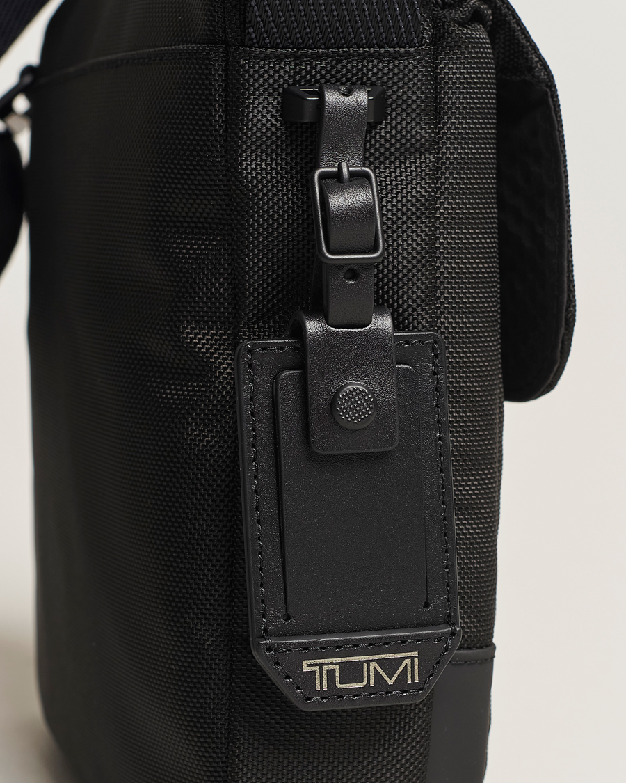 Herren | TUMI Alpha Bravo Junior Crossbody Black | TUMI | Alpha Bravo Junior Crossbody Black