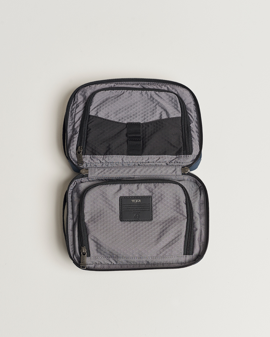 Herren | TUMI Alpha Bravo Response Travel Kit Navy | TUMI | Alpha Bravo Response Travel Kit Navy