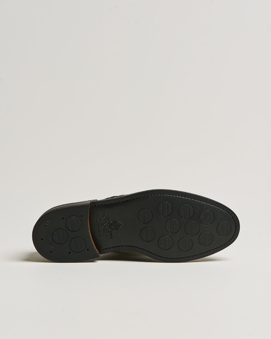 Herren | Crockett & Jones x Tärnsjö Garveri Pembroke Milled Grain City Sole Black Calf | Crockett & Jones x Tärnsjö Garveri | Pembroke Milled Grain City Sole Black Calf