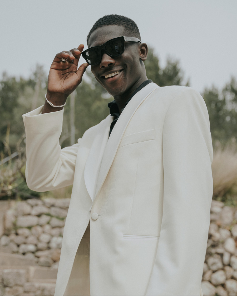 Herren | Gucci GG1135S Sunglasses Black/Grey | Gucci | GG1135S Sunglasses Black/Grey