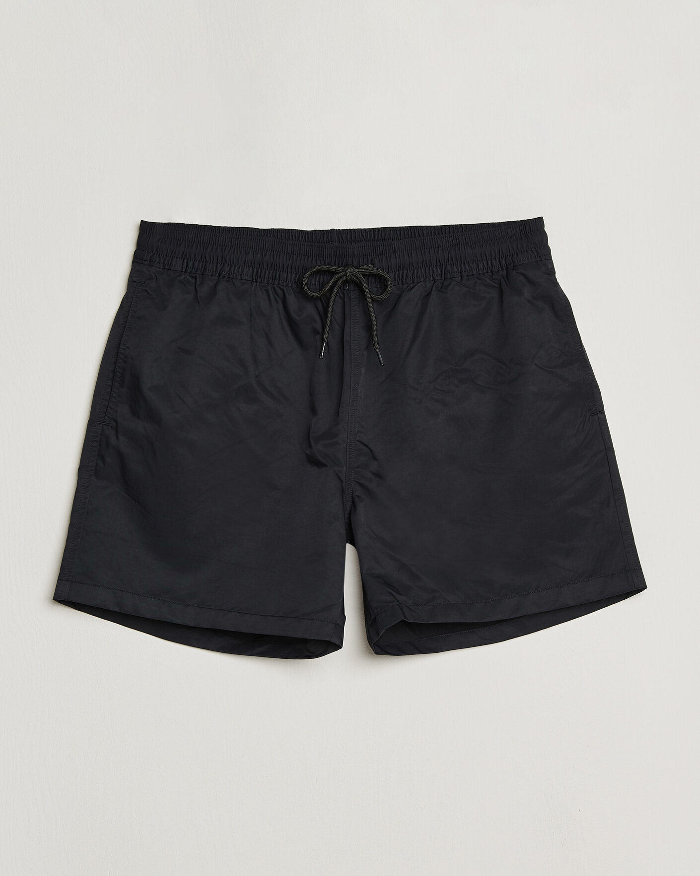 Herren | Badehosen | Colorful Standard | Classic Organic Swim Shorts Deep Black