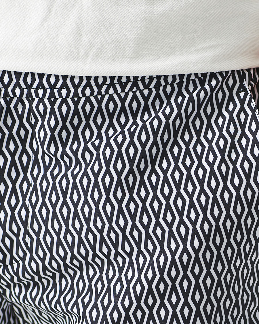 Herren | Badehosen | Orlebar Brown | Bulldog Alado Printed Swimshorts Night Iris/White