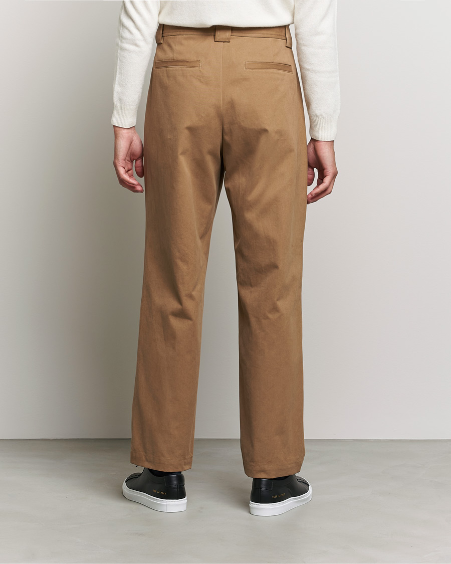 Herren | Hosen | A.P.C. | Eddy Pleated Chinos Tobacco